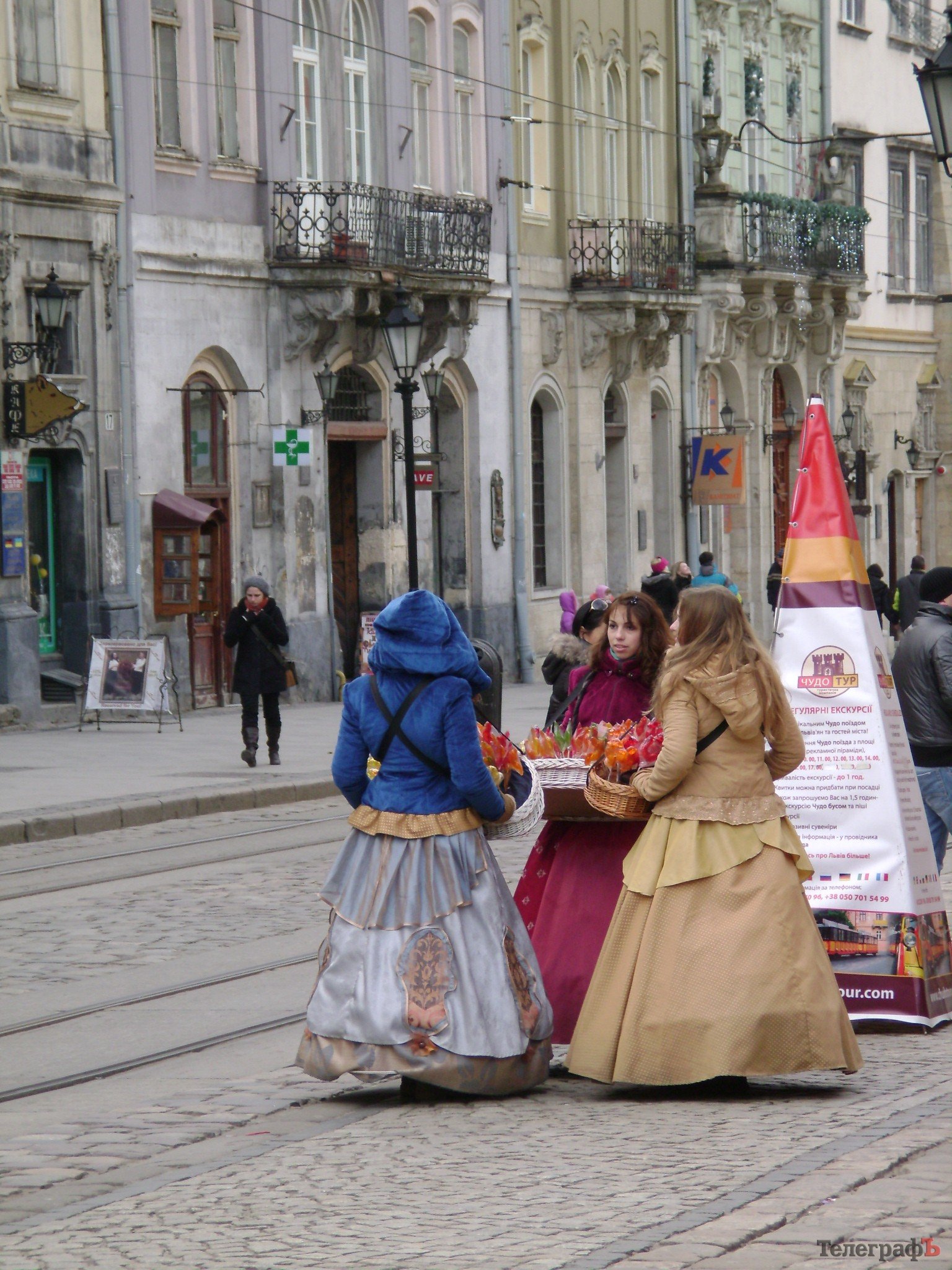 Різдво по-західноукраїнськи: медовуха, пампушки, дідухи та колядки non-stop Різдво по-західноукраїнськи: медовуха, пампушки, дідухи та колядки non-stop