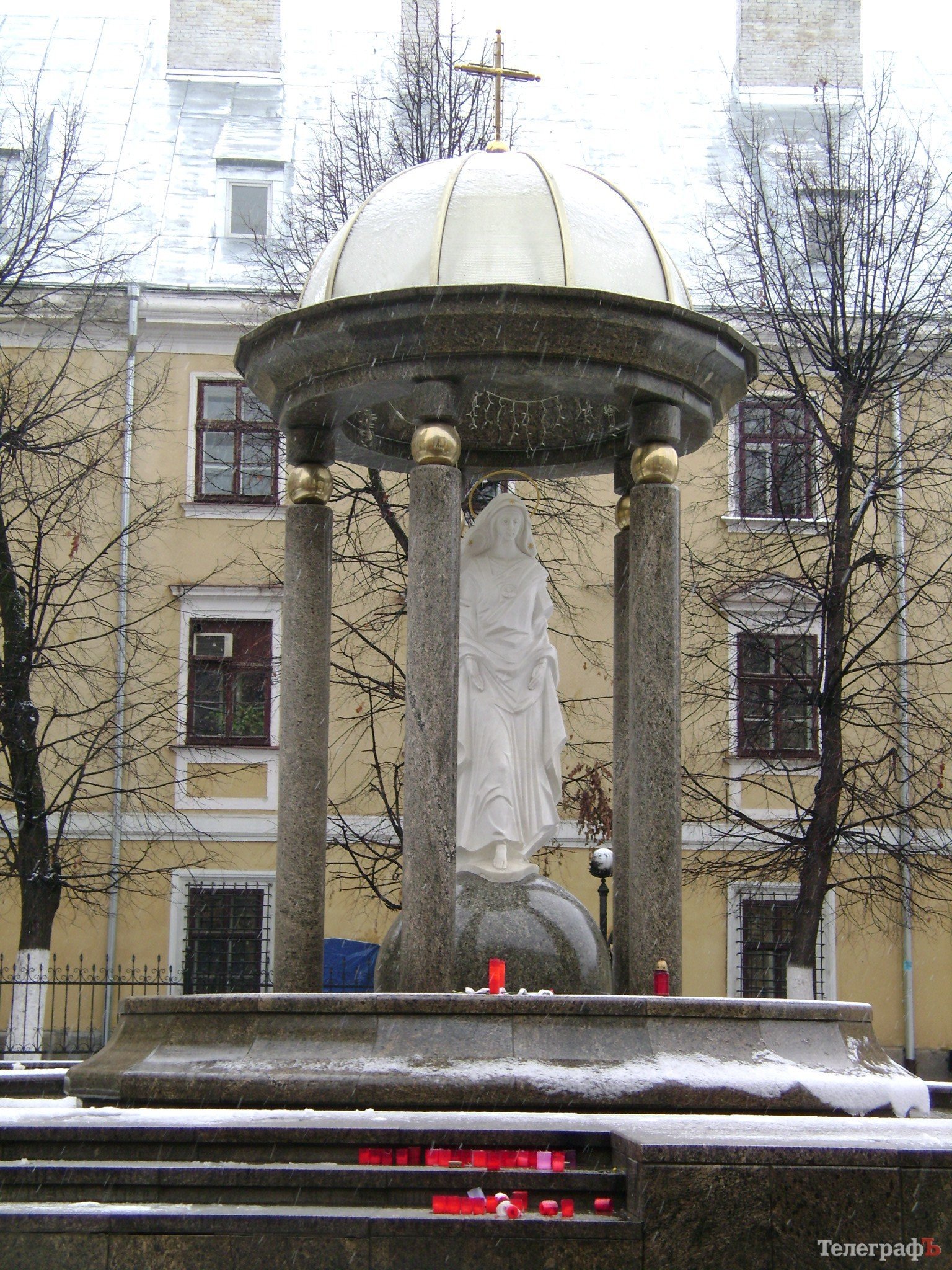 Різдво по-західноукраїнськи: медовуха, пампушки, дідухи та колядки non-stop Різдво по-західноукраїнськи: медовуха, пампушки, дідухи та колядки non-stop