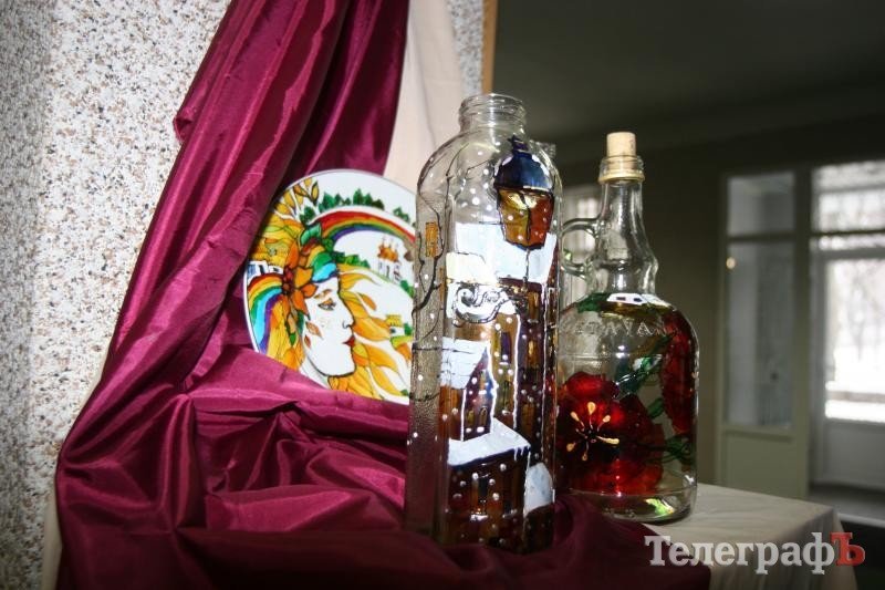 В Кременчуге открылась выставка «Заколдованная повседневность» (ФОТО) В Кременчуге открылась выставка «Заколдованная повседневность» (ФОТО)