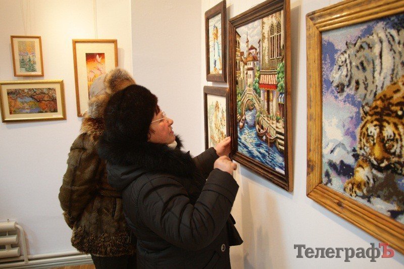 В Крюкове открылась выставка работ художественной вышивки (ФОТО) В Крюкове открылась выставка работ художественной вышивки (ФОТО)