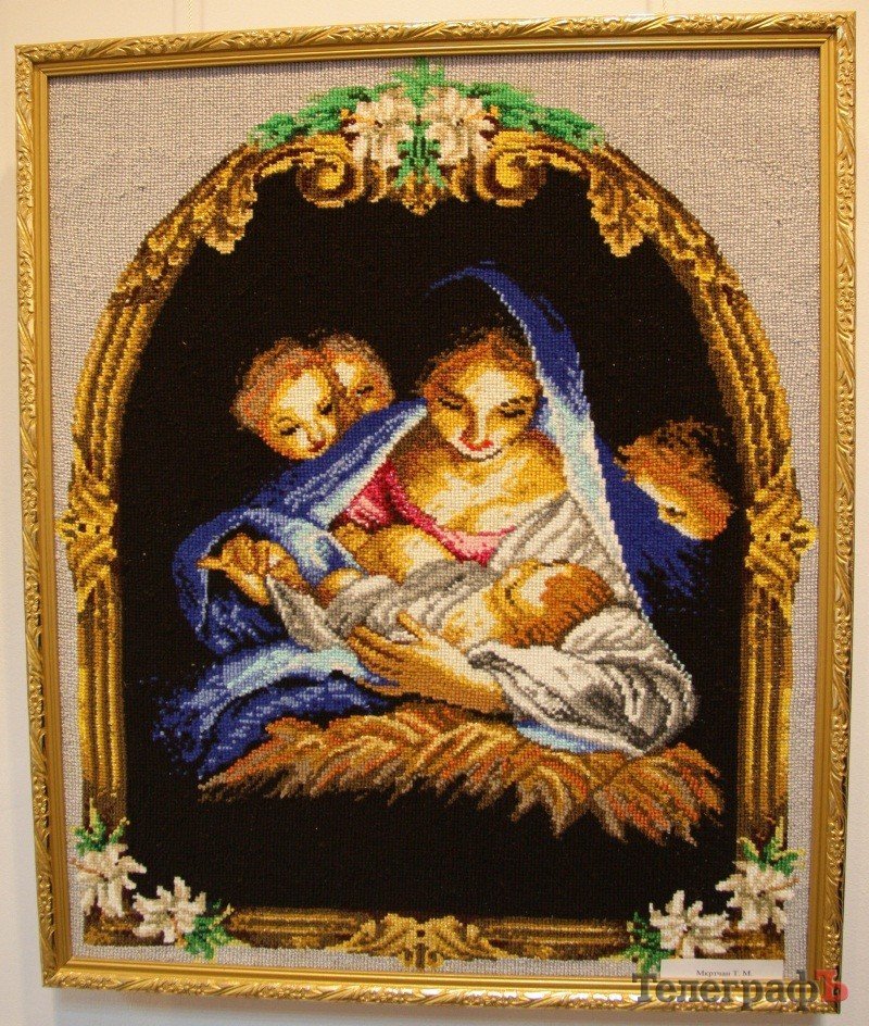 В Крюкове открылась выставка работ художественной вышивки (ФОТО) В Крюкове открылась выставка работ художественной вышивки (ФОТО)