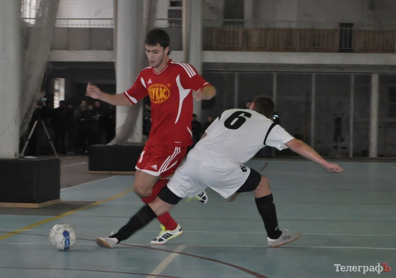 ФУТЗАЛ. Чемпионат Кременчуга. Встреча «добрых» друзей. "Водоканал-Экоэнерго" VS "Горняк". ФУТЗАЛ. Чемпионат Кременчуга. Встреча «добрых» друзей. "Водоканал-Экоэнерго" VS "Горняк".
