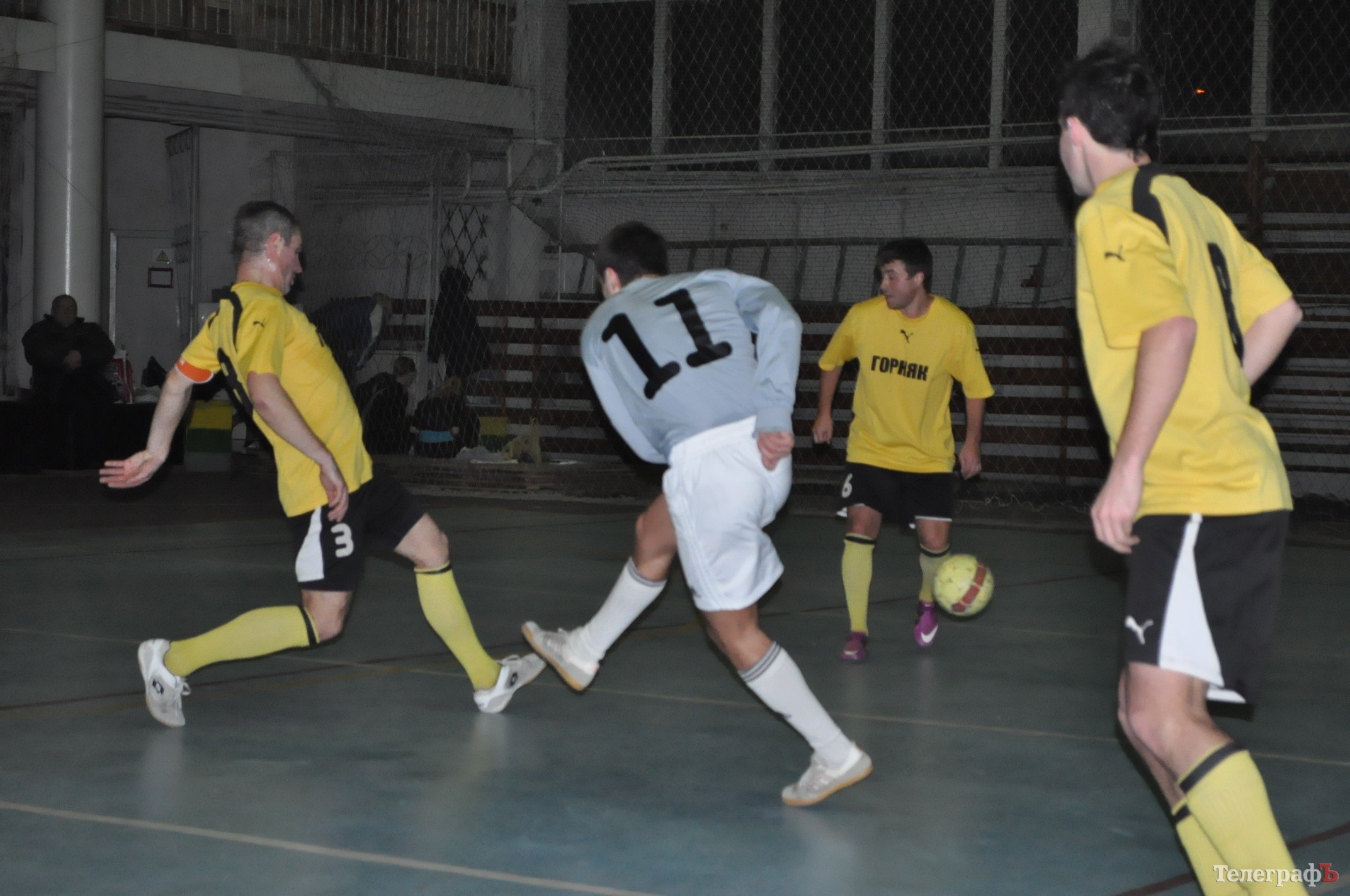 ФУТЗАЛ. Чемпионат Кременчуга. На своих местах. ФУТЗАЛ. Чемпионат Кременчуга. На своих местах.