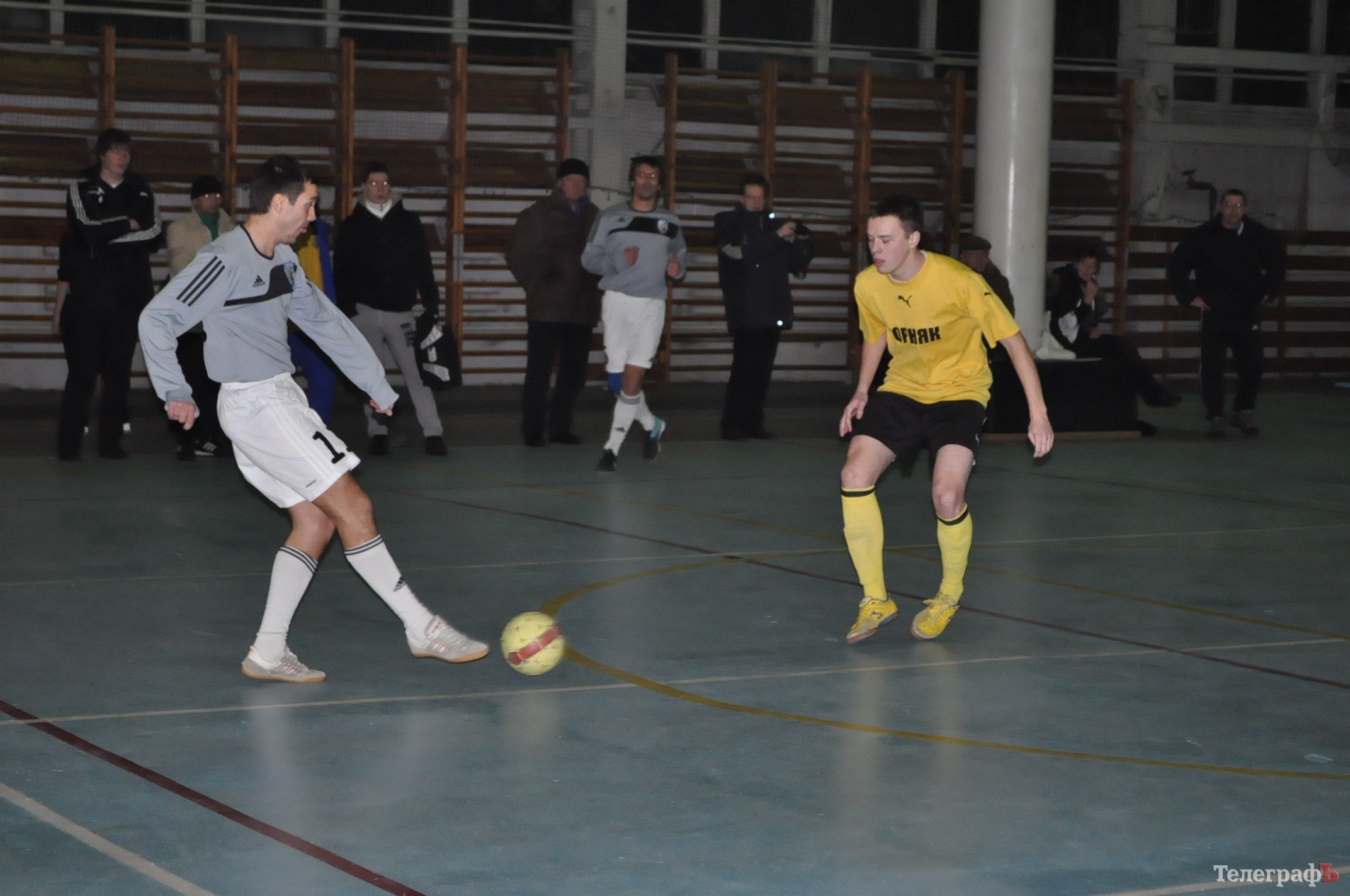 ФУТЗАЛ. Чемпионат Кременчуга. На своих местах. ФУТЗАЛ. Чемпионат Кременчуга. На своих местах.