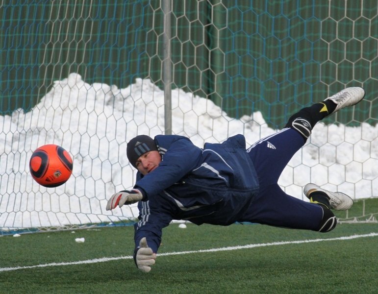 ФУТБОЛ. Контрольный матч. «Кремень» - «Звезда» (Кировоград) 1:2. ФУТБОЛ. Контрольный матч. «Кремень» - «Звезда» (Кировоград) 1:2.