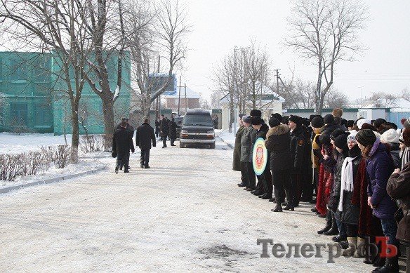 Янукович в Потоках открыл учебно-оздоровительный комплекс Кременчугского педучилища им. А.С.Макаренко Янукович в Потоках открыл учебно-оздоровительный комплекс Кременчугского педучилища им. А.С.Макаренко