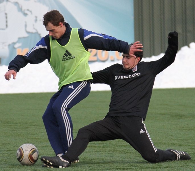 ФУТБОЛ. Контрольный матч. «Кремень» - «Горняк-Спорт» 2:0. ФУТБОЛ. Контрольный матч. «Кремень» - «Горняк-Спорт» 2:0.