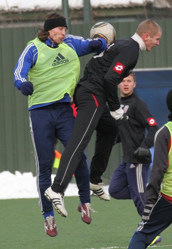 ФУТБОЛ. Контрольный матч. «Кремень» - «Горняк-Спорт» 2:0. ФУТБОЛ. Контрольный матч. «Кремень» - «Горняк-Спорт» 2:0.