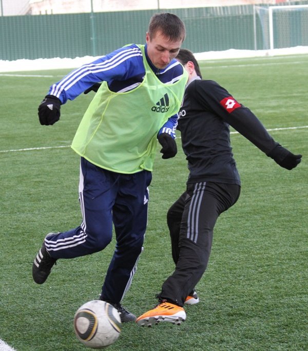 ФУТБОЛ. Контрольный матч. «Кремень» - «Горняк-Спорт» 2:0. ФУТБОЛ. Контрольный матч. «Кремень» - «Горняк-Спорт» 2:0.