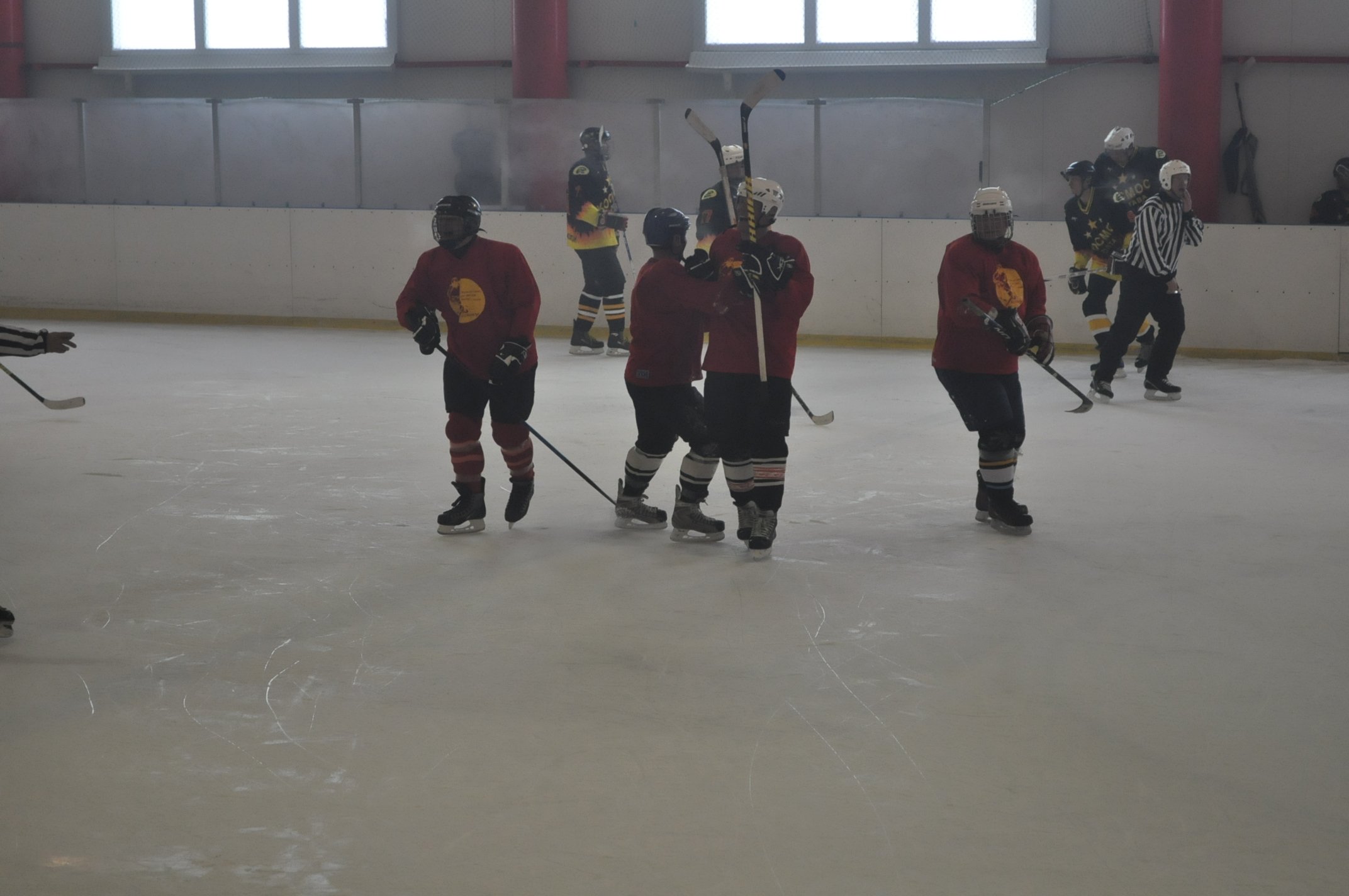 ХОККЕЙ. ХК «Кременчуг» и ХК «Лохвица» определят сильнейшую команду Полтавщины. ХОККЕЙ. ХК «Кременчуг» и ХК «Лохвица» определят сильнейшую команду Полтавщины.