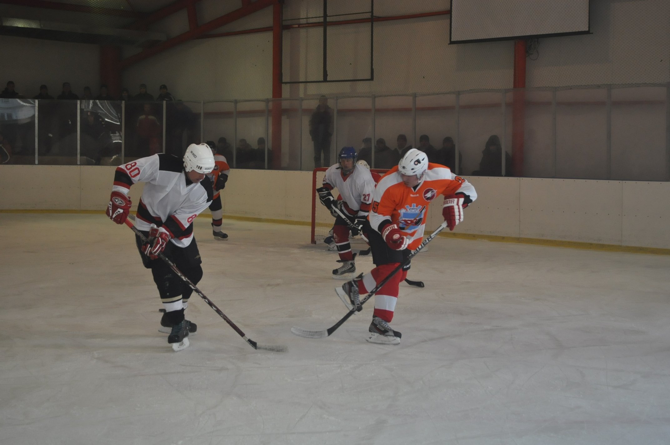 ХОККЕЙ. ХК «Кременчуг» и ХК «Лохвица» определят сильнейшую команду Полтавщины. ХОККЕЙ. ХК «Кременчуг» и ХК «Лохвица» определят сильнейшую команду Полтавщины.