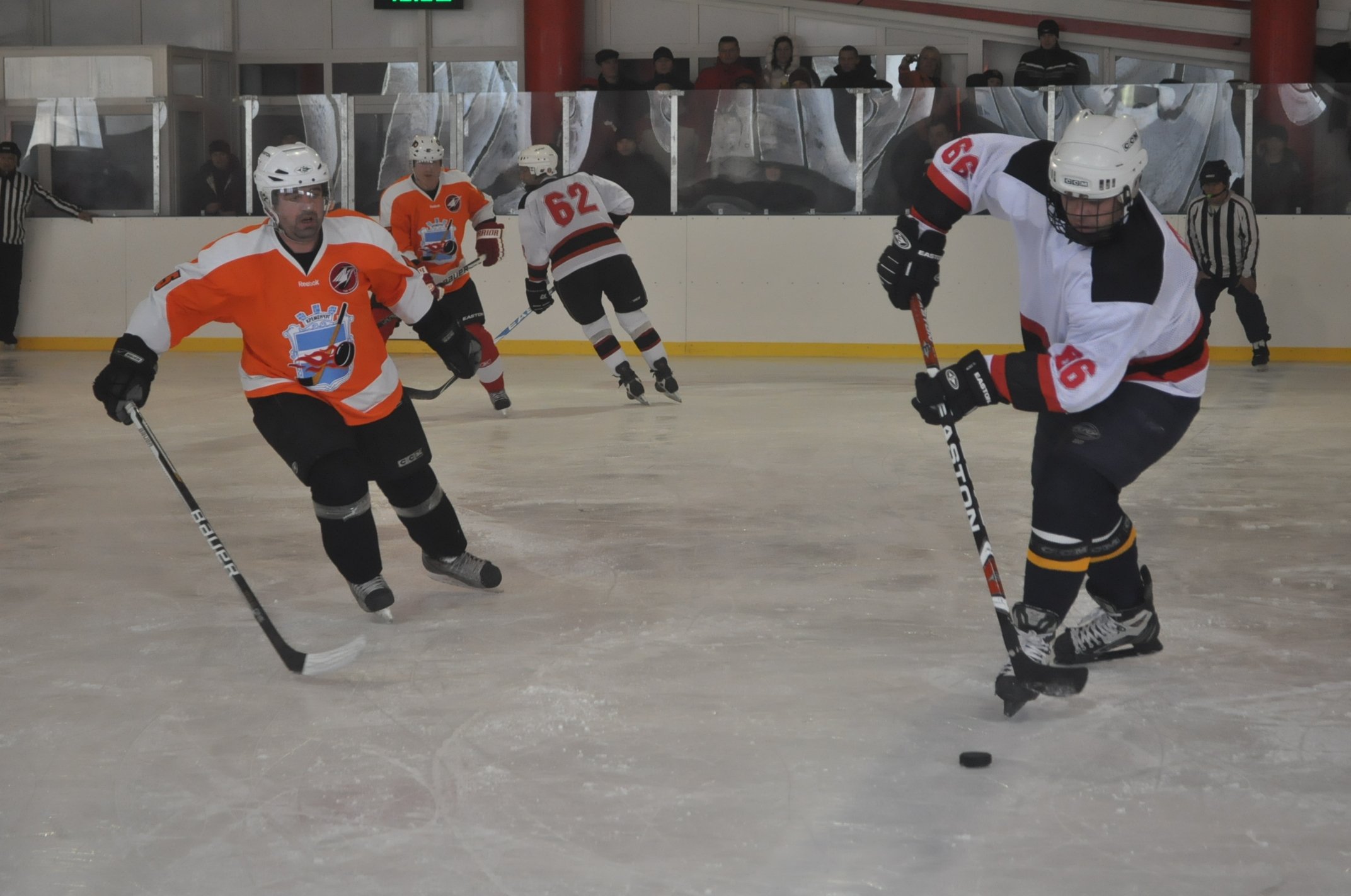 ХОККЕЙ. ХК «Кременчуг» и ХК «Лохвица» определят сильнейшую команду Полтавщины. ХОККЕЙ. ХК «Кременчуг» и ХК «Лохвица» определят сильнейшую команду Полтавщины.