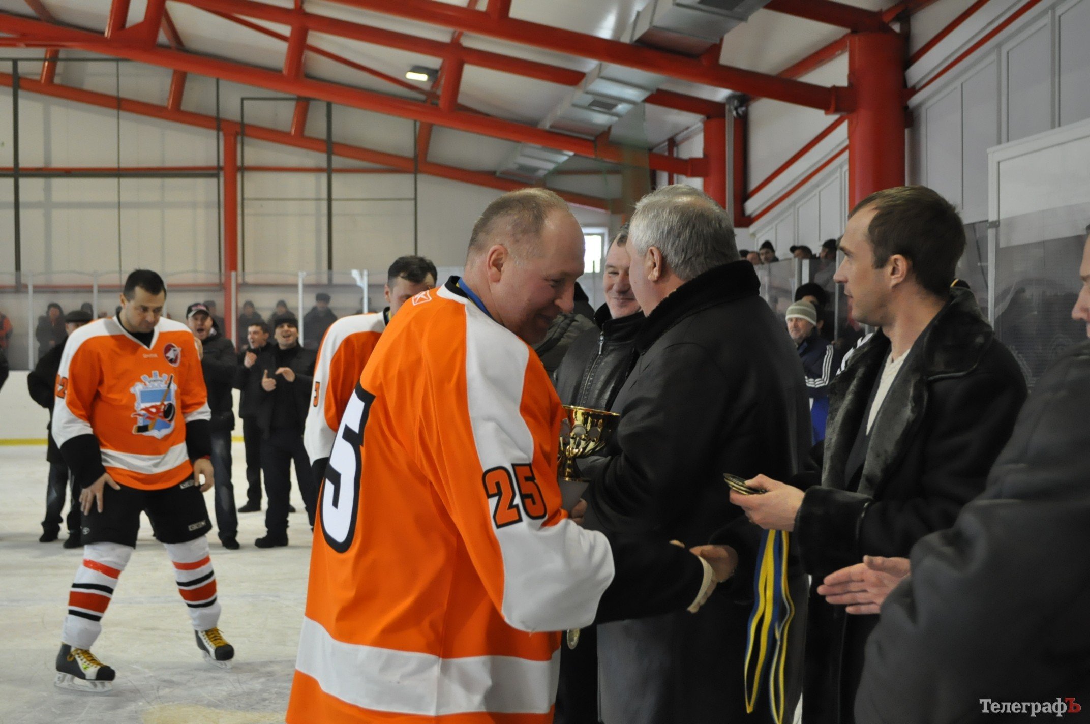 ХОККЕЙ. «Кременчуг» вырвал победу в финале за 8 секунд до конца матча! ХОККЕЙ. «Кременчуг» вырвал победу в финале за 8 секунд до конца матча!