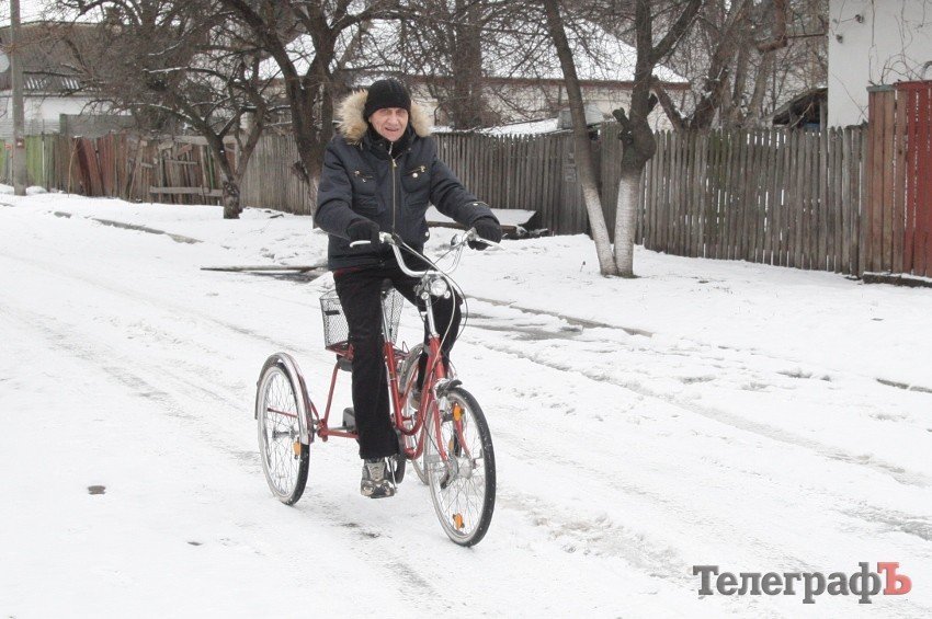 Кременчужанин заказал себе велосипед из Лондона (ФОТО) Кременчужанин заказал себе велосипед из Лондона (ФОТО)