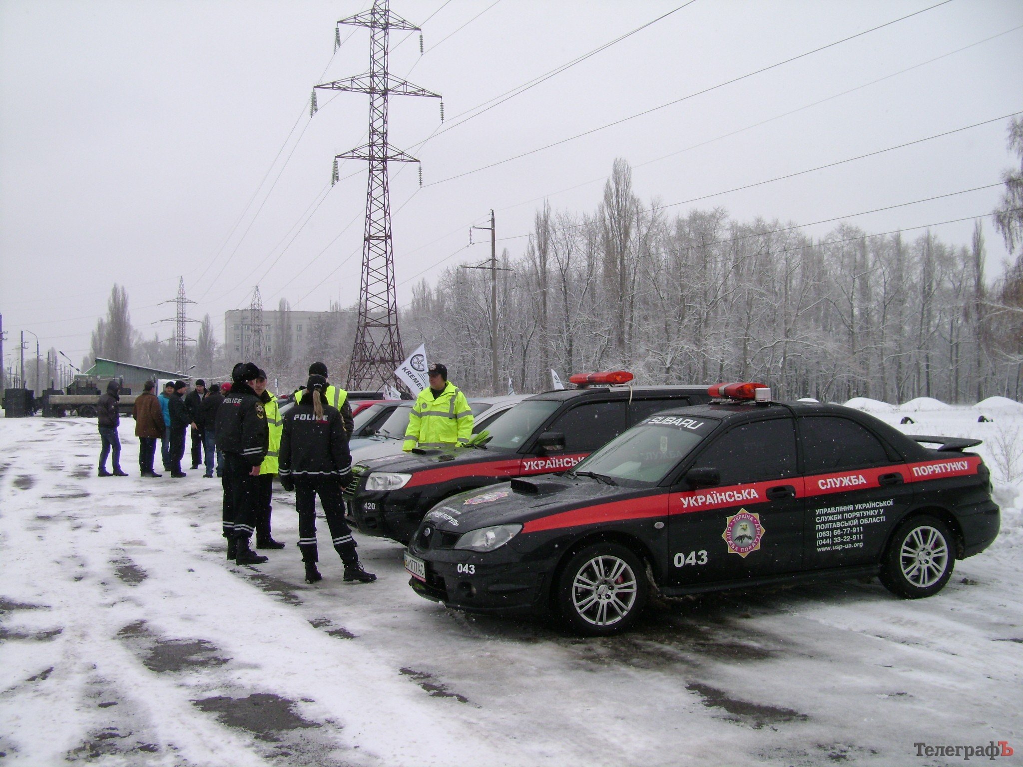 В Кременчуге автолюбители и ГАИ призывали водителей и пешеходов не нарушать ПДД (ФОТО, ВИДЕО) В Кременчуге автолюбители и ГАИ призывали водителей и пешеходов не нарушать ПДД (ФОТО, ВИДЕО)