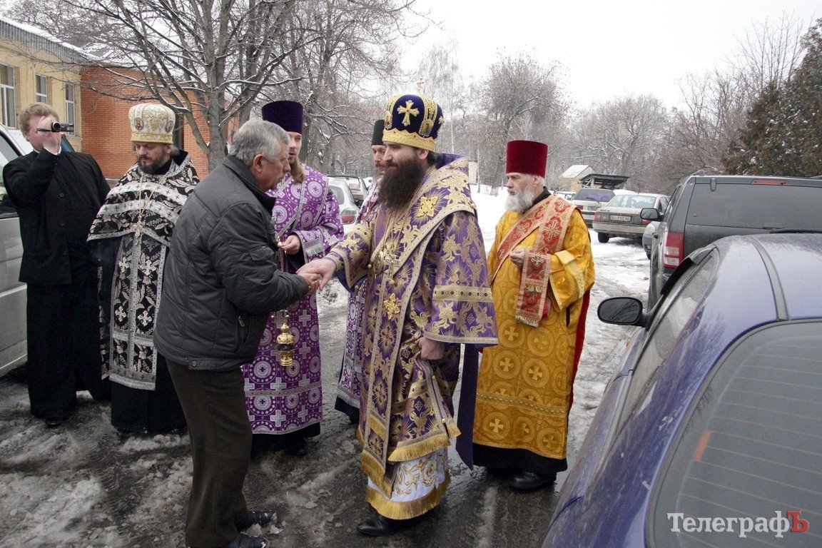 В Кременчуг привезли чудотворную икону Божией Матери «Страстная» В Кременчуг привезли чудотворную икону Божией Матери «Страстная»