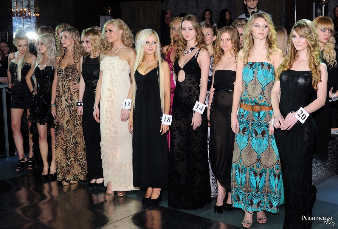 Miss Blond Kremenchug 2012 стала Марина Калашник (ФОТО, ВИДЕО) Miss Blond Kremenchug 2012 стала Марина Калашник (ФОТО, ВИДЕО)