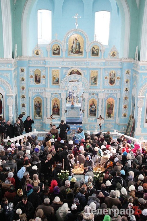 Храмове свято у Козельщинському монастирі (ФОТО) Храмове свято у Козельщинському монастирі (ФОТО)