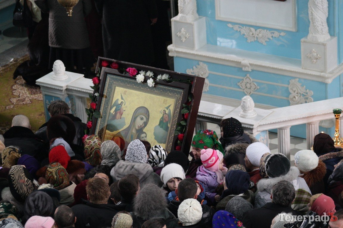 Храмове свято у Козельщинському монастирі (ФОТО) Храмове свято у Козельщинському монастирі (ФОТО)