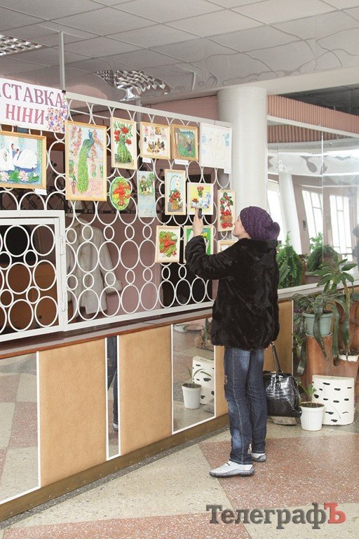 В Кременчуге открылась выставка картин из теста (ФОТО) В Кременчуге открылась выставка картин из теста (ФОТО)