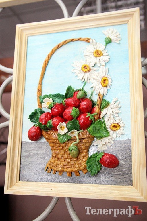 В Кременчуге открылась выставка картин из теста (ФОТО) В Кременчуге открылась выставка картин из теста (ФОТО)