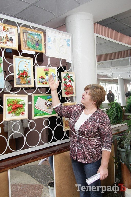 В Кременчуге открылась выставка картин из теста (ФОТО) В Кременчуге открылась выставка картин из теста (ФОТО)