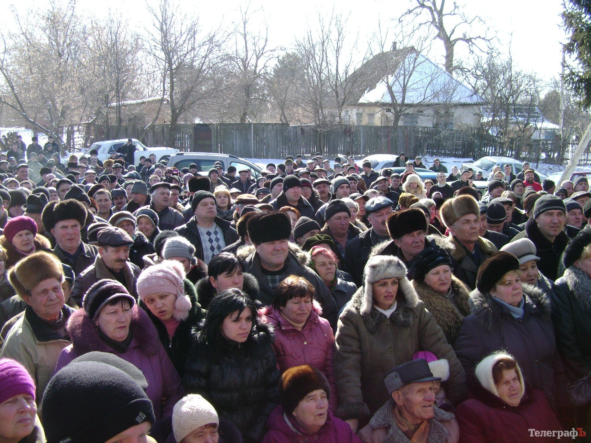 Жители сёл хотят забрать себе часть заповедной территории парка «Кременчугские плавни» (ФОТО) Жители сёл хотят забрать себе часть заповедной территории парка «Кременчугские плавни» (ФОТО)