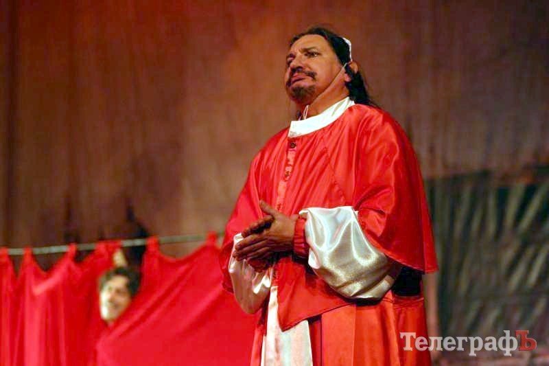 В кременчугском ГДК собирали «подаяние» для Ольги Сумской (ФОТОРЕПОРТАЖ) В кременчугском ГДК собирали «подаяние» для Ольги Сумской (ФОТОРЕПОРТАЖ)