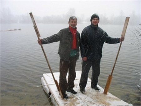 Кременчужанин Артем прожил на острове без еды и теплой одежды два дня Кременчужанин Артем прожил на острове без еды и теплой одежды два дня