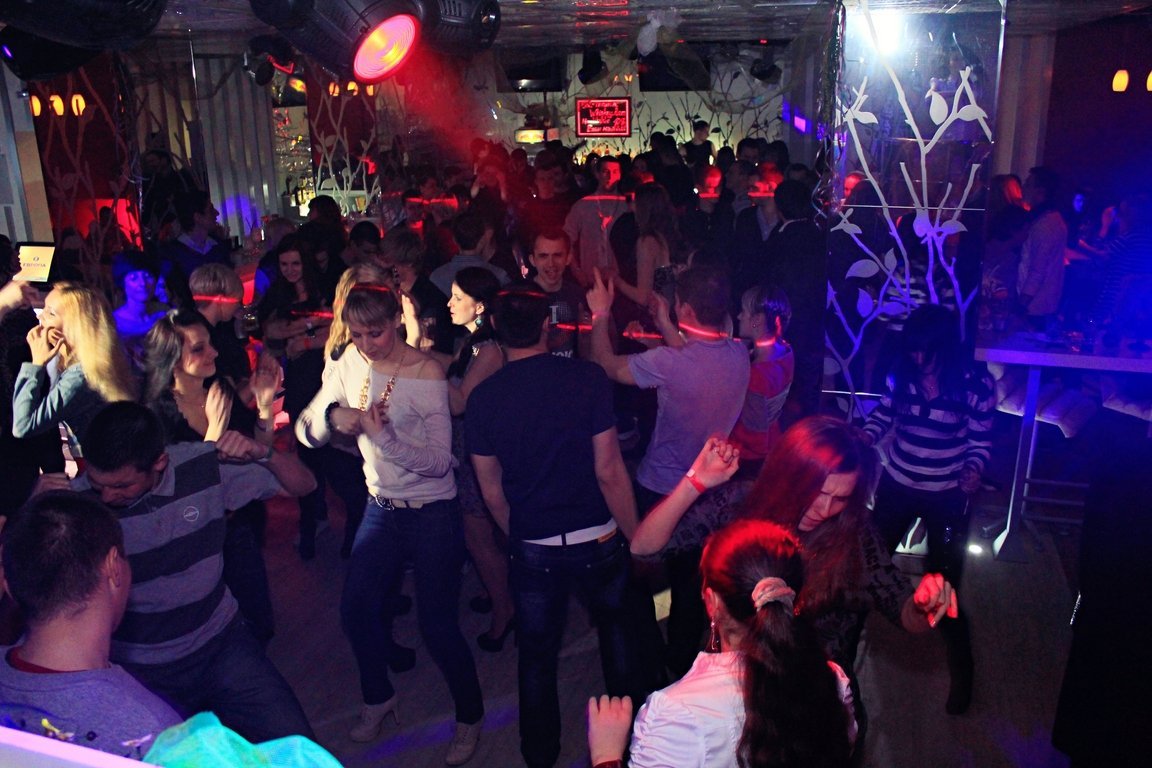 Красавицы соревновались за фотосессию в журнале «Fresh» Красавицы соревновались за фотосессию в журнале «Fresh»