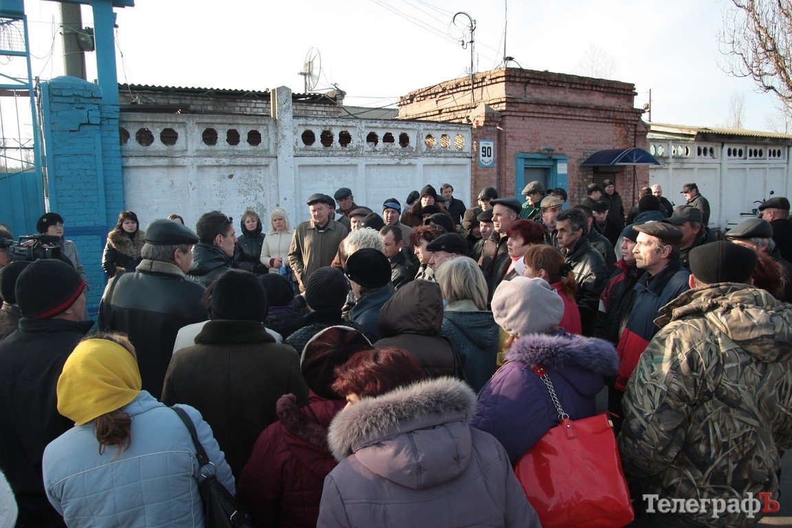 Работники ЖБШ вышли на митинг, требуя зарплату и работу (ФОТО, ВИДЕО) Работники ЖБШ вышли на митинг, требуя зарплату и работу (ФОТО, ВИДЕО)