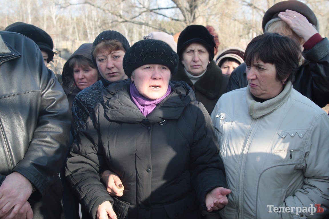 Работники ЖБШ вышли на митинг, требуя зарплату и работу (ФОТО, ВИДЕО) Работники ЖБШ вышли на митинг, требуя зарплату и работу (ФОТО, ВИДЕО)