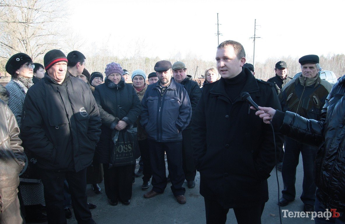 Работники ЖБШ вышли на митинг, требуя зарплату и работу (ФОТО, ВИДЕО) Работники ЖБШ вышли на митинг, требуя зарплату и работу (ФОТО, ВИДЕО)