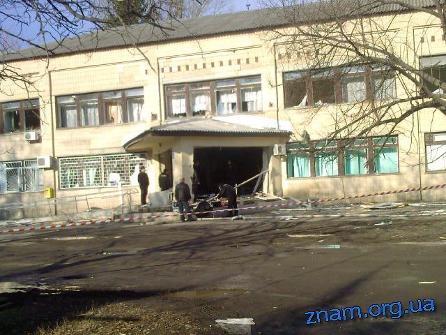 В Знаменке Кировоградской области в поликлинике произошел взрыв В Знаменке Кировоградской области в поликлинике произошел взрыв