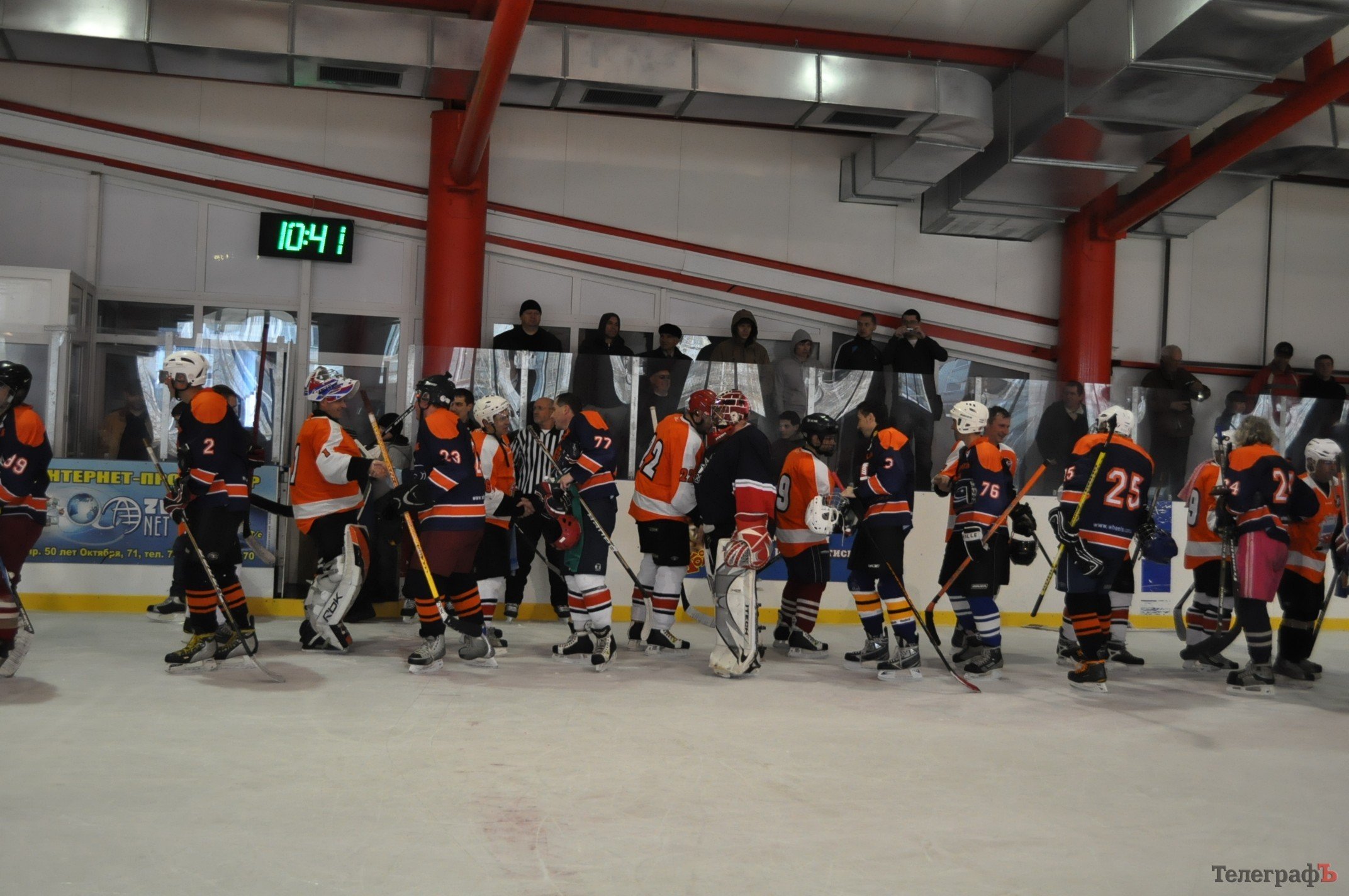 ХОККЕЙ. У «Кременчуга» на один кубок стало больше. ХОККЕЙ. У «Кременчуга» на один кубок стало больше.