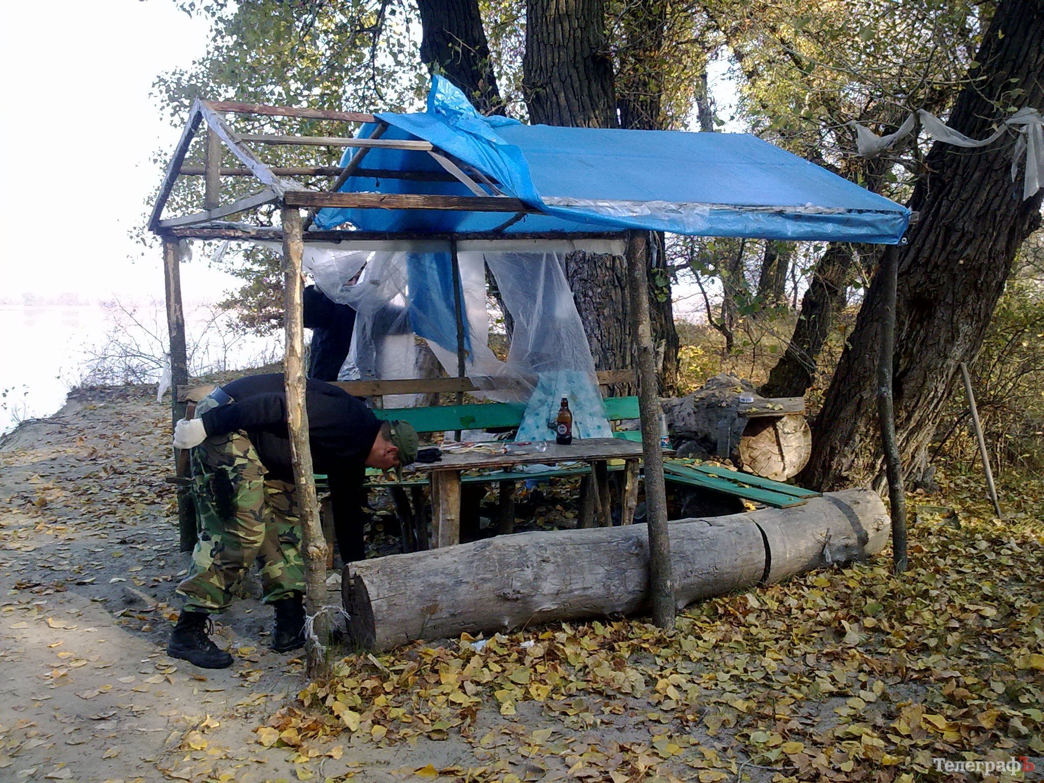 На острове Зелёный снесли незаконные постройки (ФОТО) На острове Зелёный снесли незаконные постройки (ФОТО)