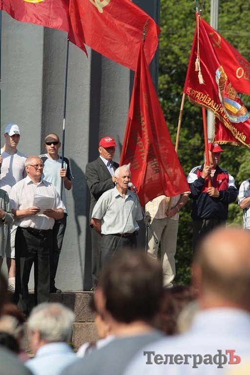 Коммунисты - за мораторий на поднятие цен и тарифов, «Свобода» - за снятие депутатской неприкосновенности. Вместе — против власти! (ФОТО, ВИДЕО) Коммунисты - за мораторий на поднятие цен и тарифов, «Свобода» - за снятие депутатской неприкосновенности. Вместе — против власти! (ФОТО, ВИДЕО)