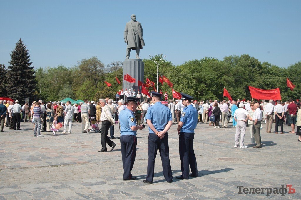 Коммунисты - за мораторий на поднятие цен и тарифов, «Свобода» - за снятие депутатской неприкосновенности. Вместе — против власти! (ФОТО, ВИДЕО) Коммунисты - за мораторий на поднятие цен и тарифов, «Свобода» - за снятие депутатской неприкосновенности. Вместе — против власти! (ФОТО, ВИДЕО)