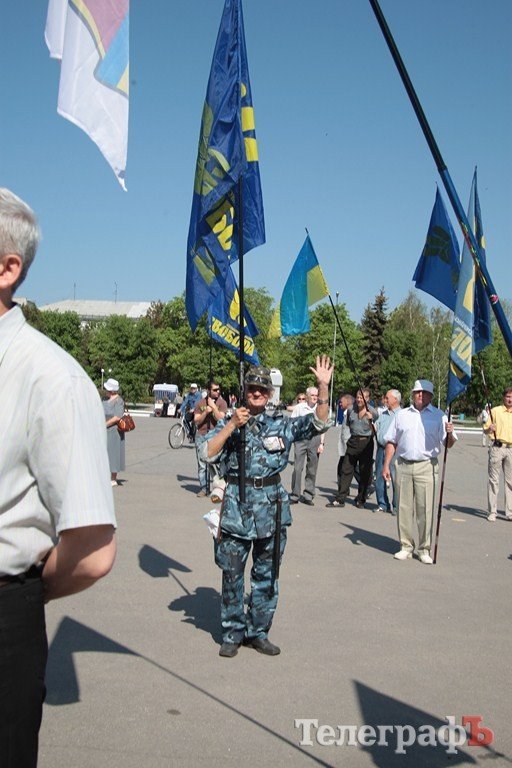 Коммунисты - за мораторий на поднятие цен и тарифов, «Свобода» - за снятие депутатской неприкосновенности. Вместе — против власти! (ФОТО, ВИДЕО) Коммунисты - за мораторий на поднятие цен и тарифов, «Свобода» - за снятие депутатской неприкосновенности. Вместе — против власти! (ФОТО, ВИДЕО)