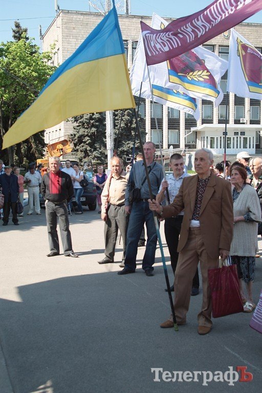 Коммунисты - за мораторий на поднятие цен и тарифов, «Свобода» - за снятие депутатской неприкосновенности. Вместе — против власти! (ФОТО, ВИДЕО) Коммунисты - за мораторий на поднятие цен и тарифов, «Свобода» - за снятие депутатской неприкосновенности. Вместе — против власти! (ФОТО, ВИДЕО)