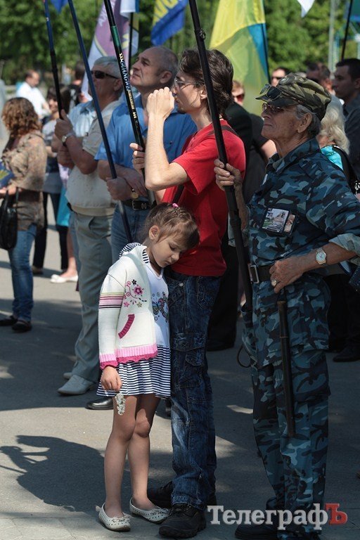 Коммунисты - за мораторий на поднятие цен и тарифов, «Свобода» - за снятие депутатской неприкосновенности. Вместе — против власти! (ФОТО, ВИДЕО) Коммунисты - за мораторий на поднятие цен и тарифов, «Свобода» - за снятие депутатской неприкосновенности. Вместе — против власти! (ФОТО, ВИДЕО)