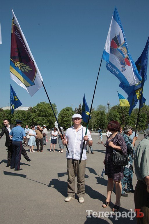 Коммунисты - за мораторий на поднятие цен и тарифов, «Свобода» - за снятие депутатской неприкосновенности. Вместе — против власти! (ФОТО, ВИДЕО) Коммунисты - за мораторий на поднятие цен и тарифов, «Свобода» - за снятие депутатской неприкосновенности. Вместе — против власти! (ФОТО, ВИДЕО)