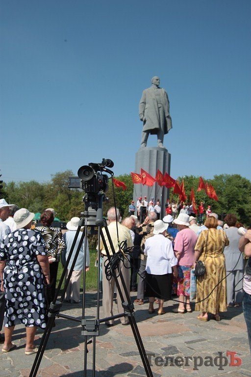 Коммунисты - за мораторий на поднятие цен и тарифов, «Свобода» - за снятие депутатской неприкосновенности. Вместе — против власти! (ФОТО, ВИДЕО) Коммунисты - за мораторий на поднятие цен и тарифов, «Свобода» - за снятие депутатской неприкосновенности. Вместе — против власти! (ФОТО, ВИДЕО)