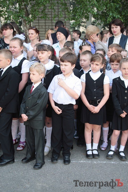 Сегодня у одиннадцатиклассников - последний звонок (ФОТОРЕПОРТАЖ) Сегодня у одиннадцатиклассников - последний звонок (ФОТОРЕПОРТАЖ)
