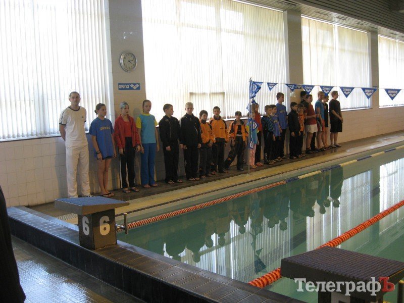 ПЛАВАНИЕ. По шесть «золота» и «серебра», а также три «бронзы». ПЛАВАНИЕ. По шесть «золота» и «серебра», а также три «бронзы».