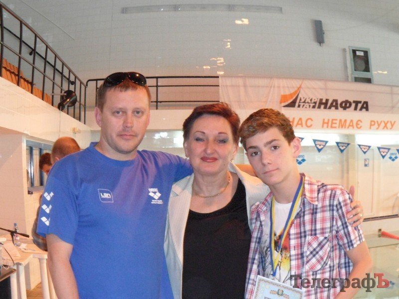 ПЛАВАНИЕ. По шесть «золота» и «серебра», а также три «бронзы». ПЛАВАНИЕ. По шесть «золота» и «серебра», а также три «бронзы».