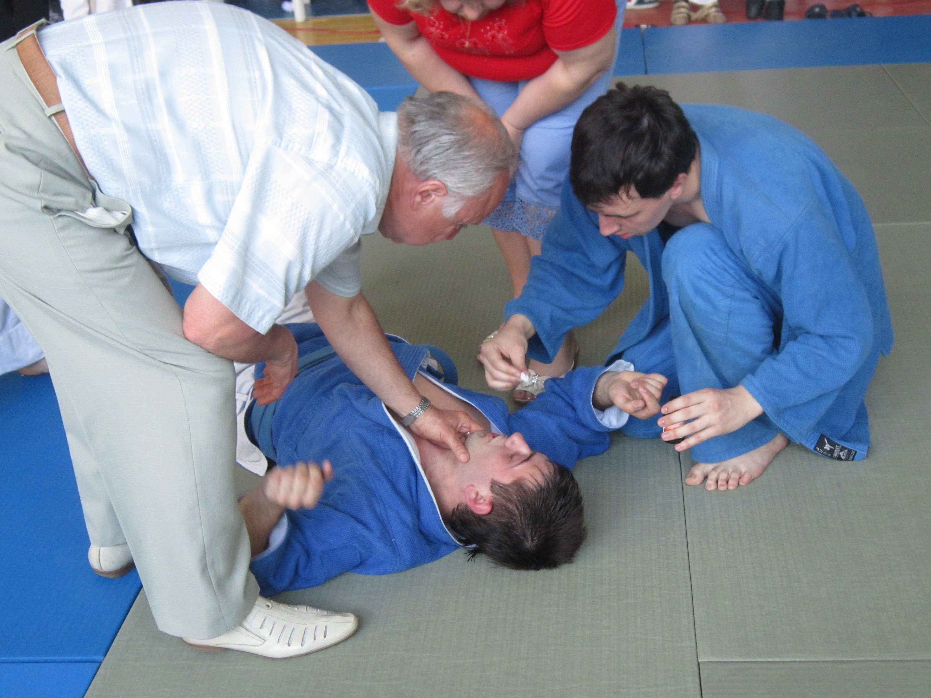 ДЖИУ-ДЖИТСУ. «Не перевелись» ещё тайские боксёры в Кременчуге. ДЖИУ-ДЖИТСУ. «Не перевелись» ещё тайские боксёры в Кременчуге.