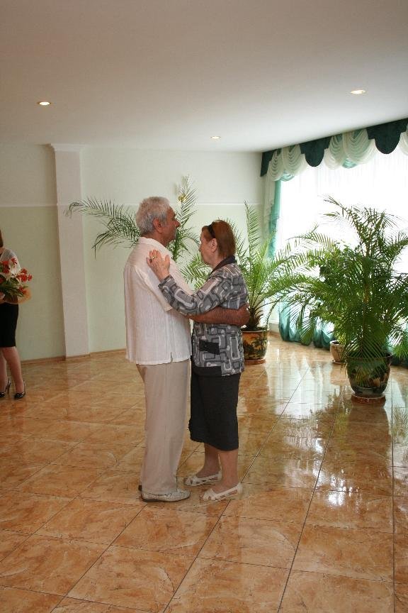 Перед 9 мая в РАГСе расписались две пары «детей войны» (ФОТО) Перед 9 мая в РАГСе расписались две пары «детей войны» (ФОТО)