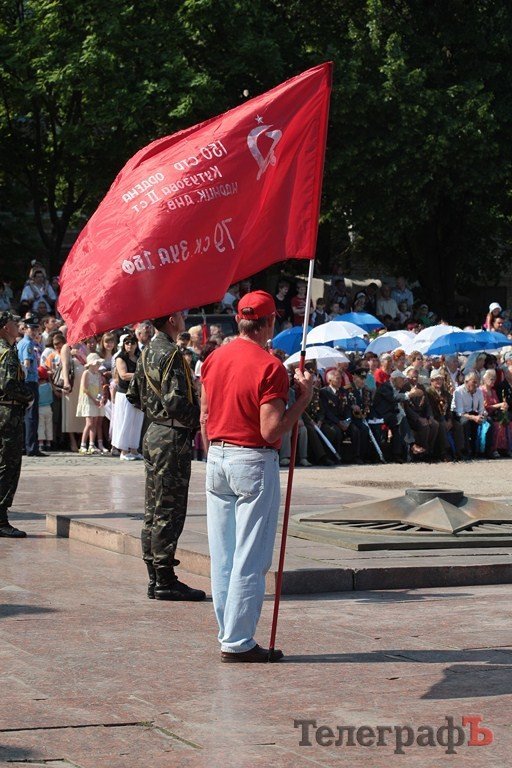 В Кременчуге в честь 67-й годовщины Победы прошел праздничный митинг (ФОТОРЕПОРТАЖ) В Кременчуге в честь 67-й годовщины Победы прошел праздничный митинг (ФОТОРЕПОРТАЖ)