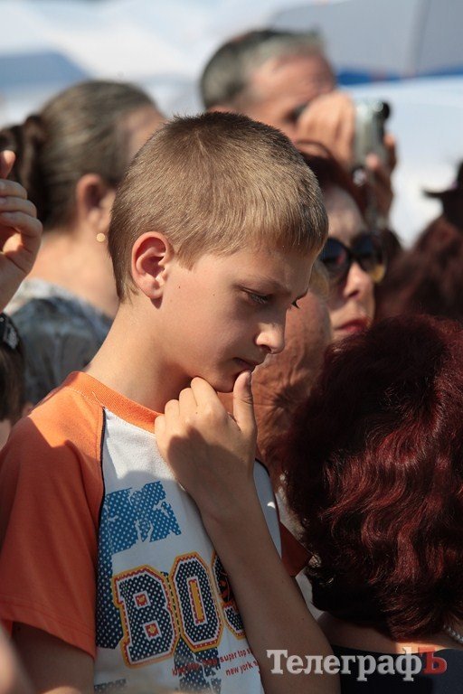 В Кременчуге в честь 67-й годовщины Победы прошел праздничный митинг (ФОТОРЕПОРТАЖ) В Кременчуге в честь 67-й годовщины Победы прошел праздничный митинг (ФОТОРЕПОРТАЖ)